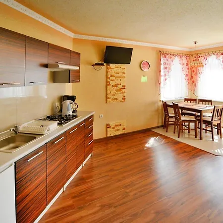 Dom wakacyjny Comfortable Homes, Pool, Jacuzzi, Sauna