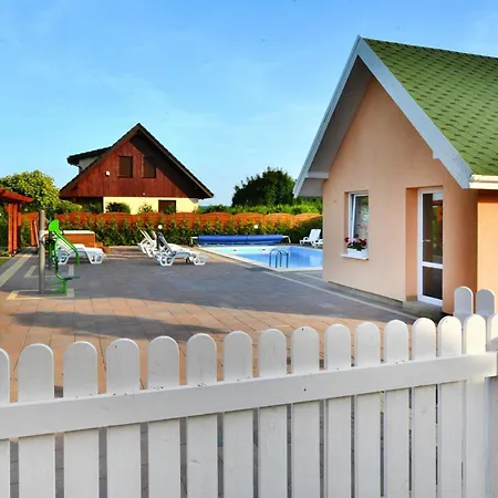 Comfortable Homes, Pool, Jacuzzi, Sauna Dom wakacyjny Osieki (Koszalin)