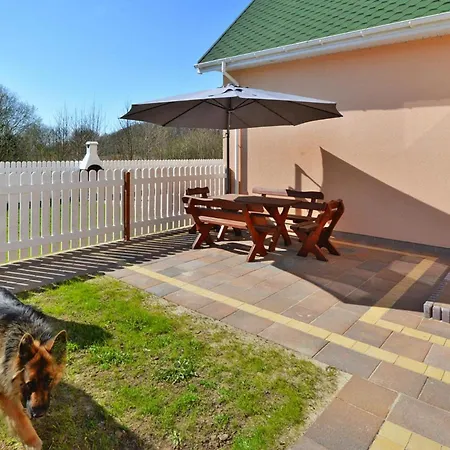 Dom wakacyjny Comfortable Homes, Pool, Jacuzzi, Sauna Osieki (Koszalin)